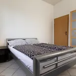 Slawitsch *