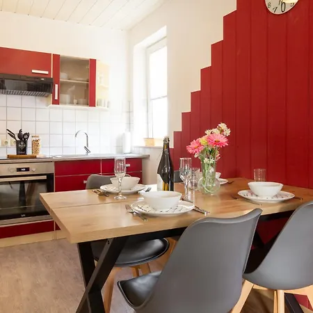 Slawitsch Apartment *